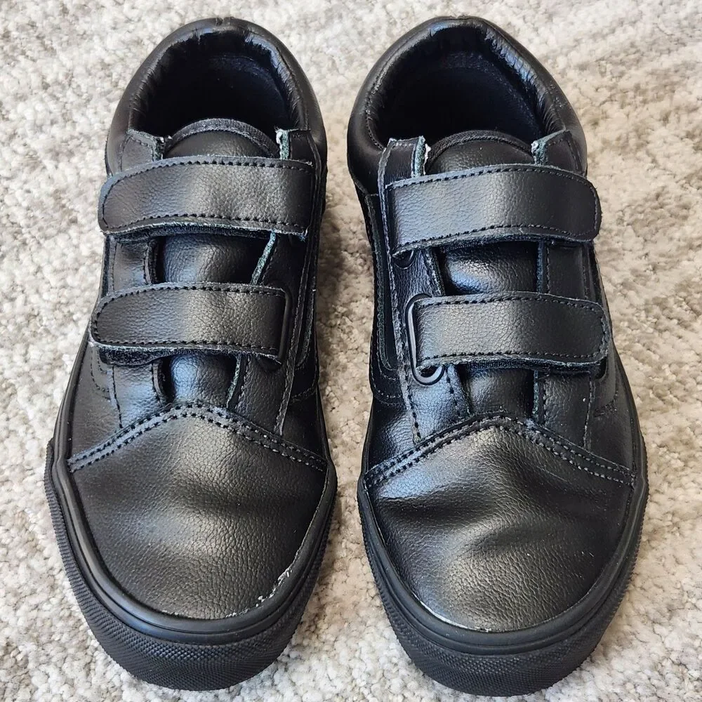 Vans Old Skool Classic Tumbler black leather hook loop shoes size 2 youth